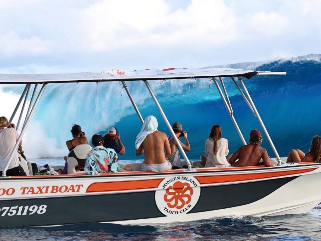 PACKAGE 3 NIGHTS / 4 DAYS
