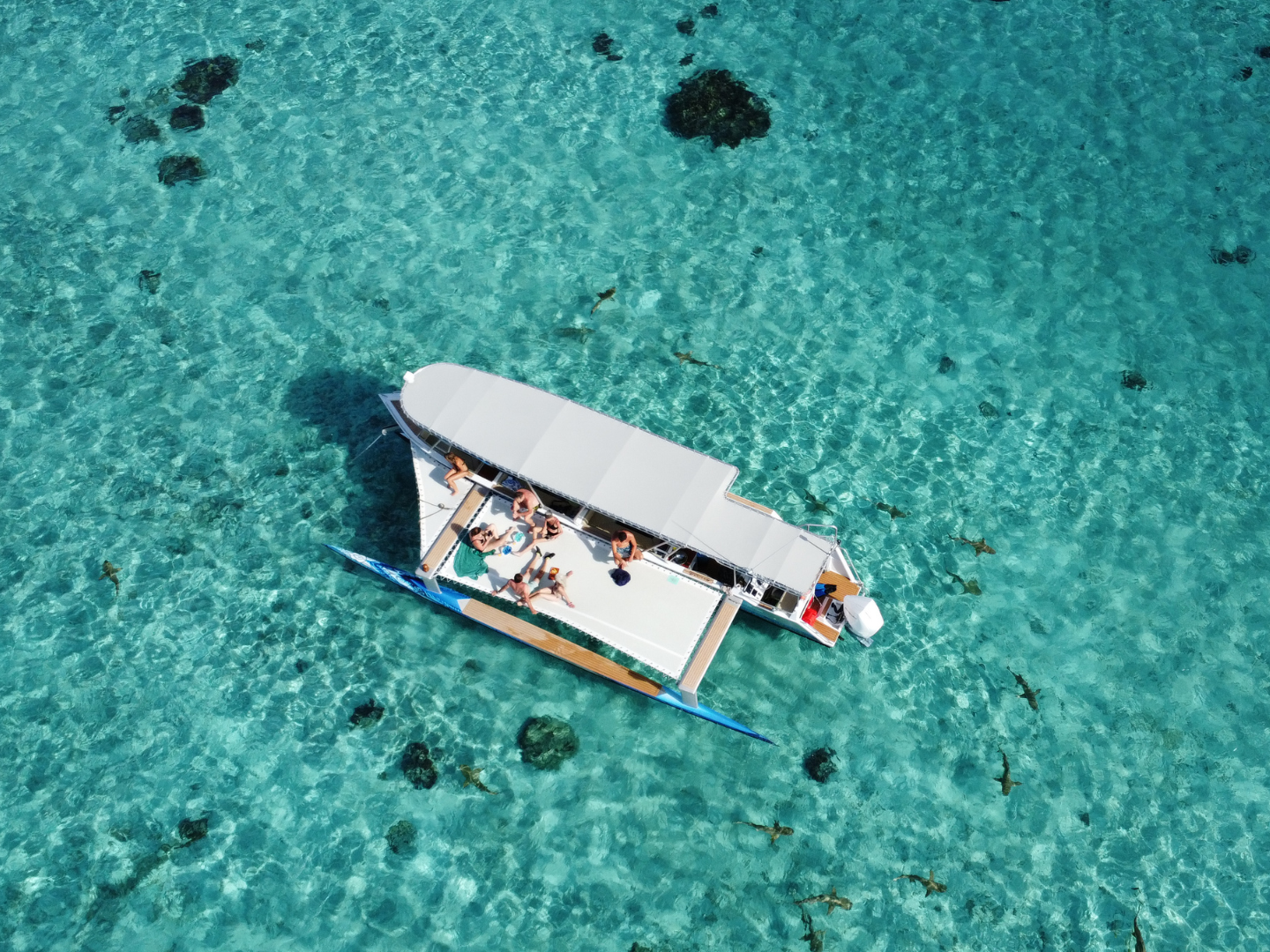 RAIATEA – Raiatea Lagoon and Marae tour by pirogue  – 8h