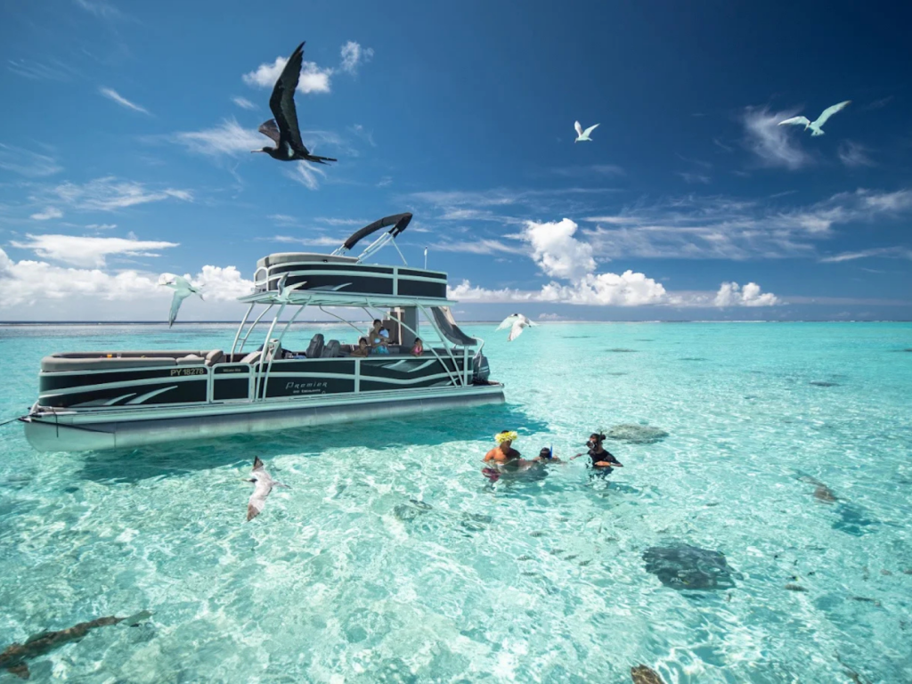 BORA BORA – Private Pontoon Boat Excursion – 6H
