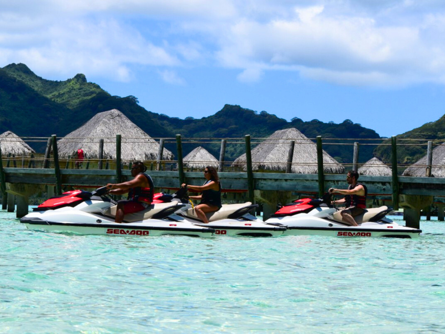 TAHA’A – Jet Ski Adventure