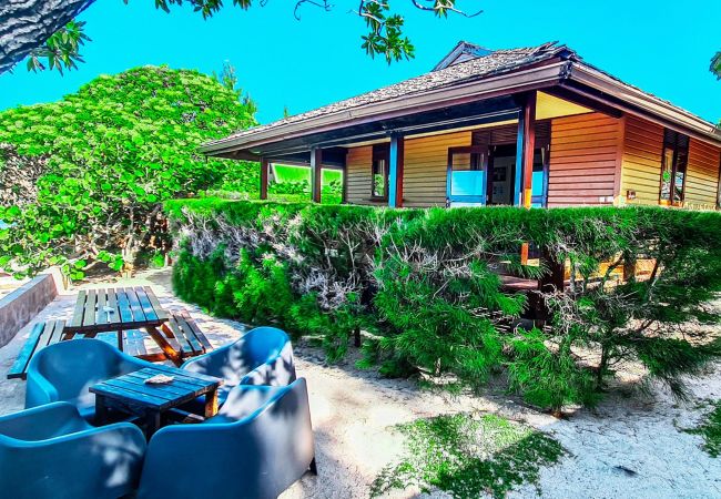 MOOREA  – Bungalow Bora Bora