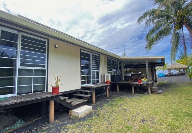 TAHITI – Taharuu Bungalow Surf Piti