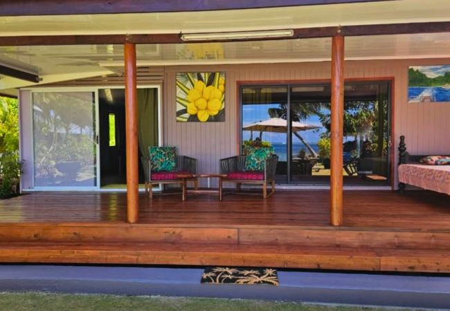 MOOREA – Fare Nihei beachfront