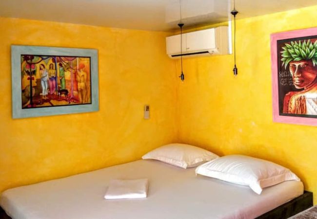 BORA – BORA – Horizon Lodge Ono