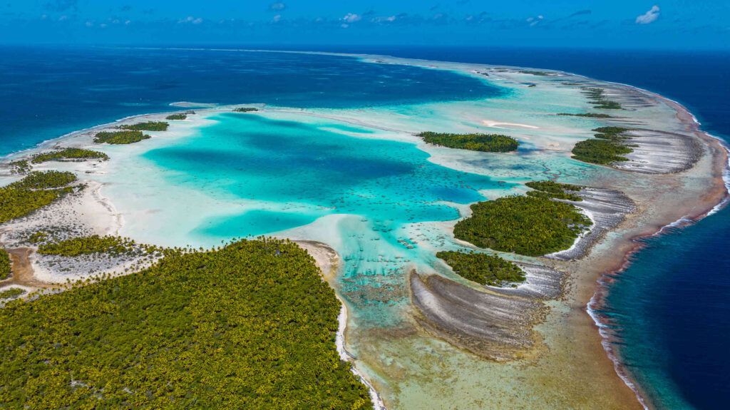 RANGIROA – Full day by boat to Blue Lagoon and Motu lunch – 8H