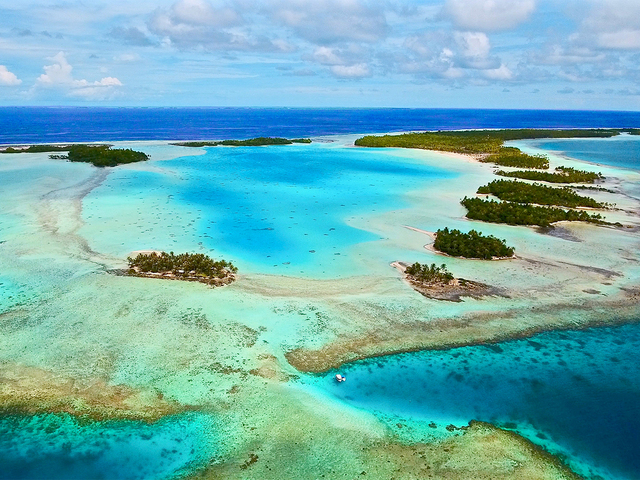 RANGIROA – Full day by boat to Blue Lagoon and Motu lunch – 8H